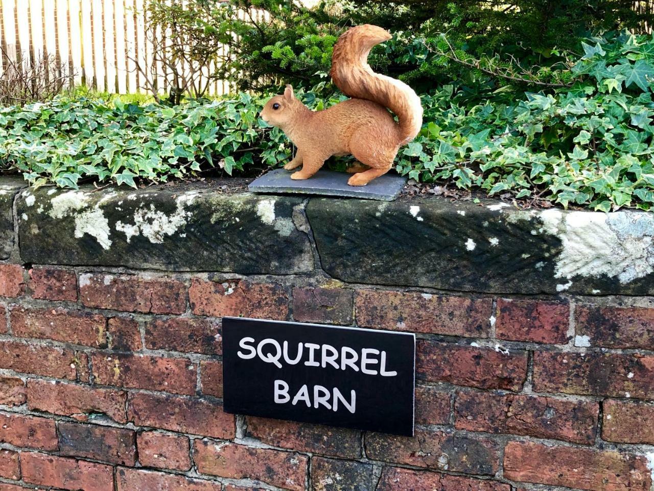 Milwich Squirrel Barn 빌라 외부 사진